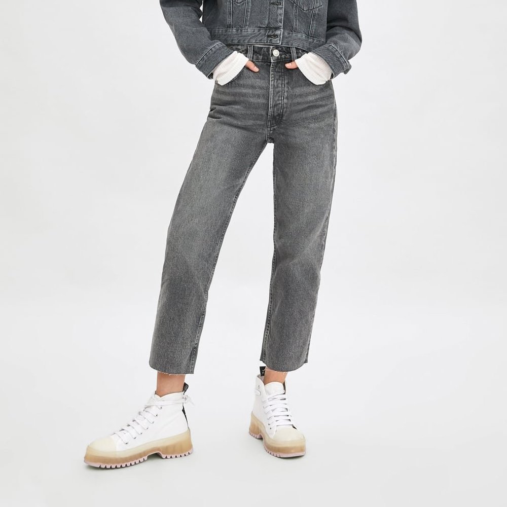ZARA straight leg mid rise jeans
